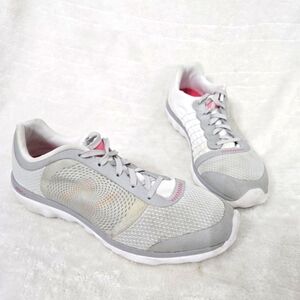 New Balance SuperLight SuperFresh 895 Walking Shoes Womens 9.5B Gray White Komen